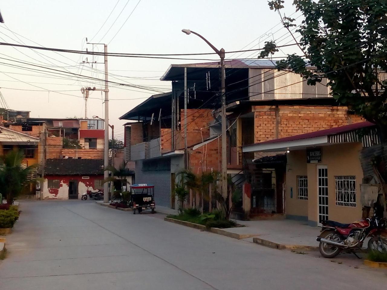 Bachig Hospedaje Moyobamba Buitenkant foto