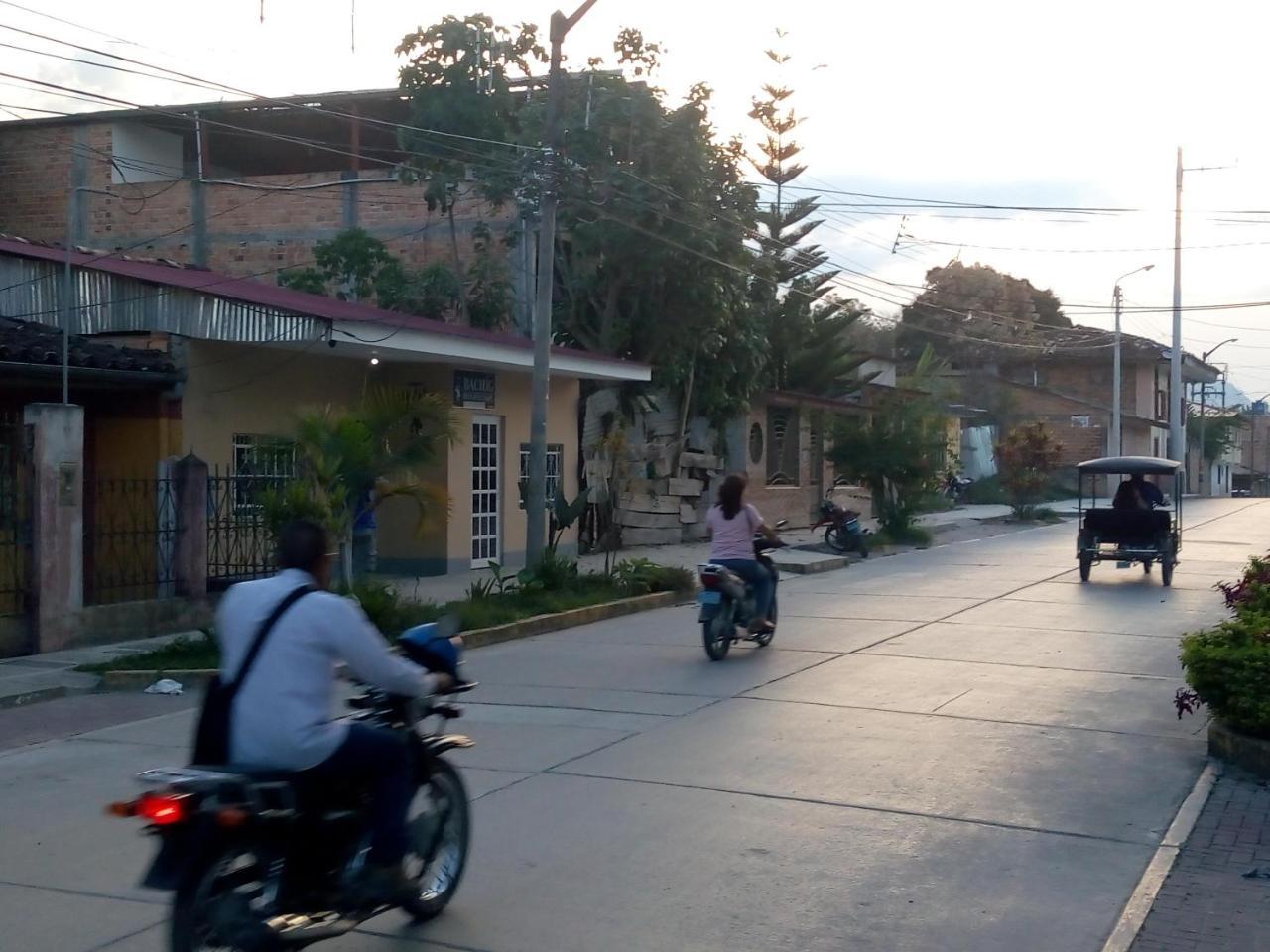 Bachig Hospedaje Moyobamba Buitenkant foto