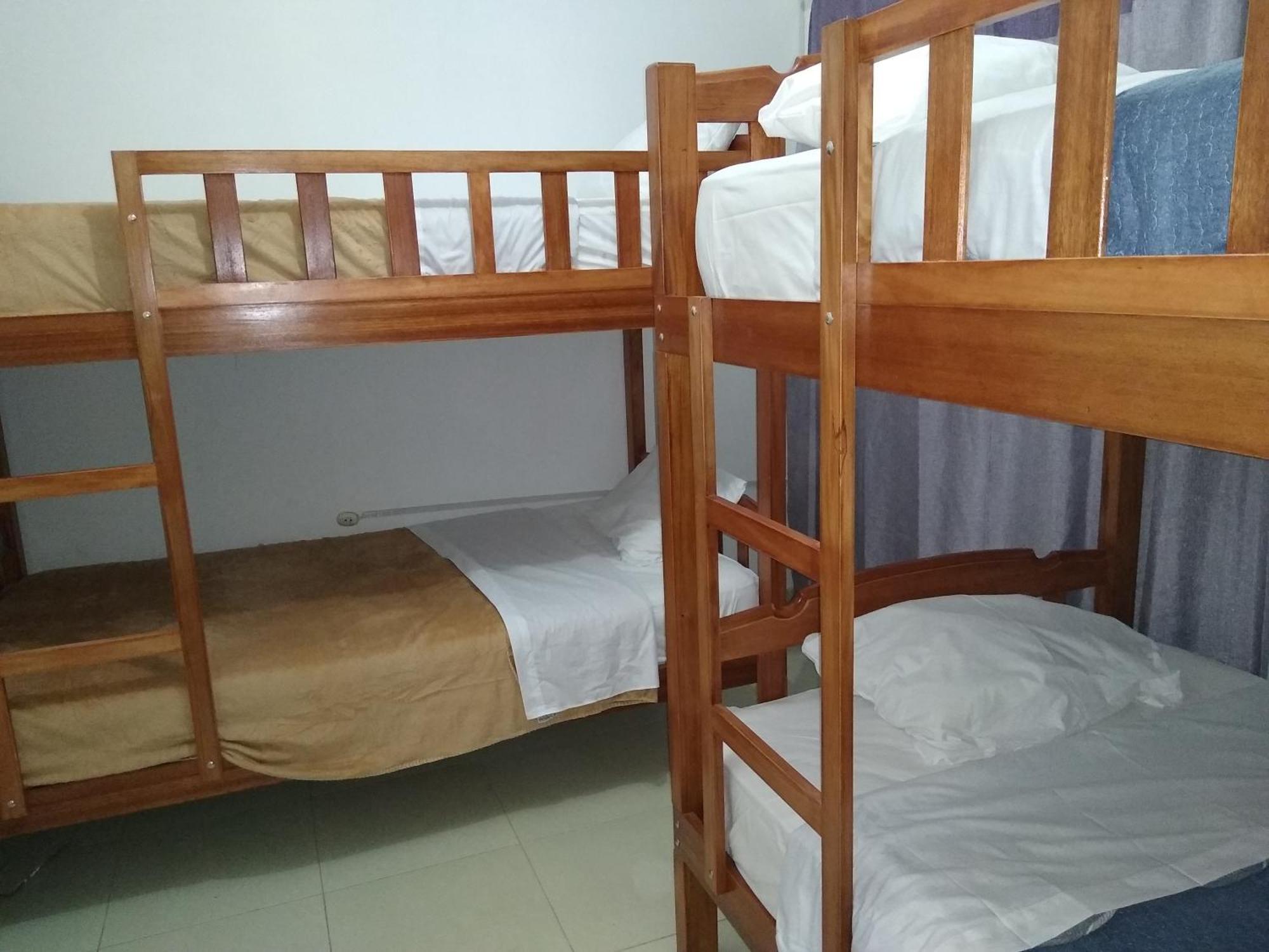 Bachig Hospedaje Moyobamba Buitenkant foto