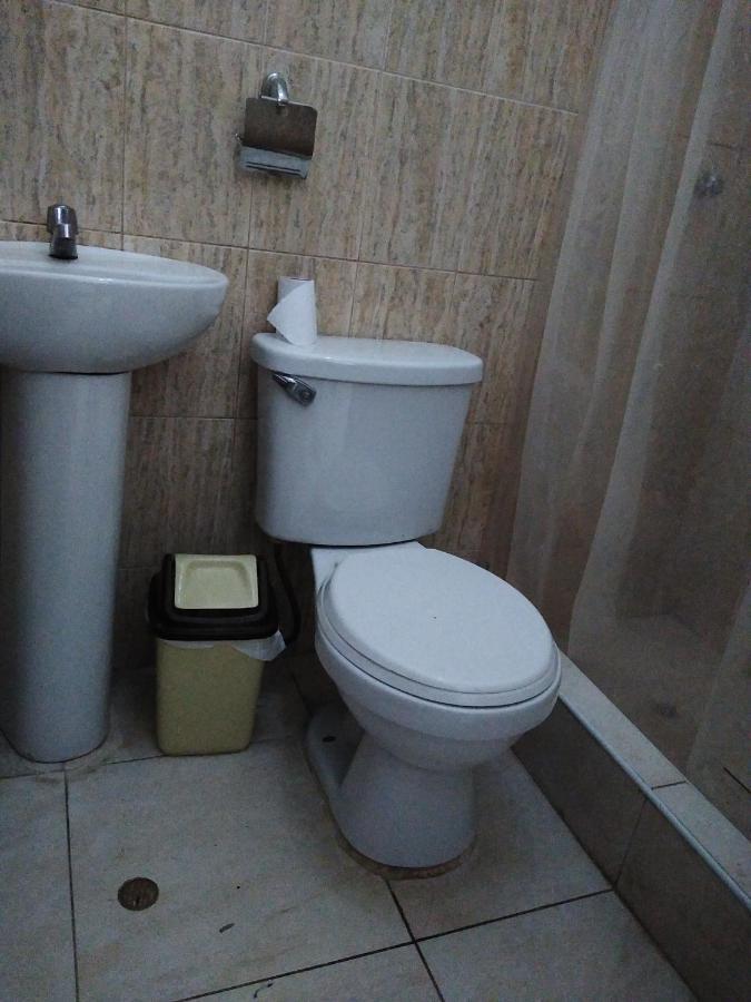 Bachig Hospedaje Moyobamba Buitenkant foto